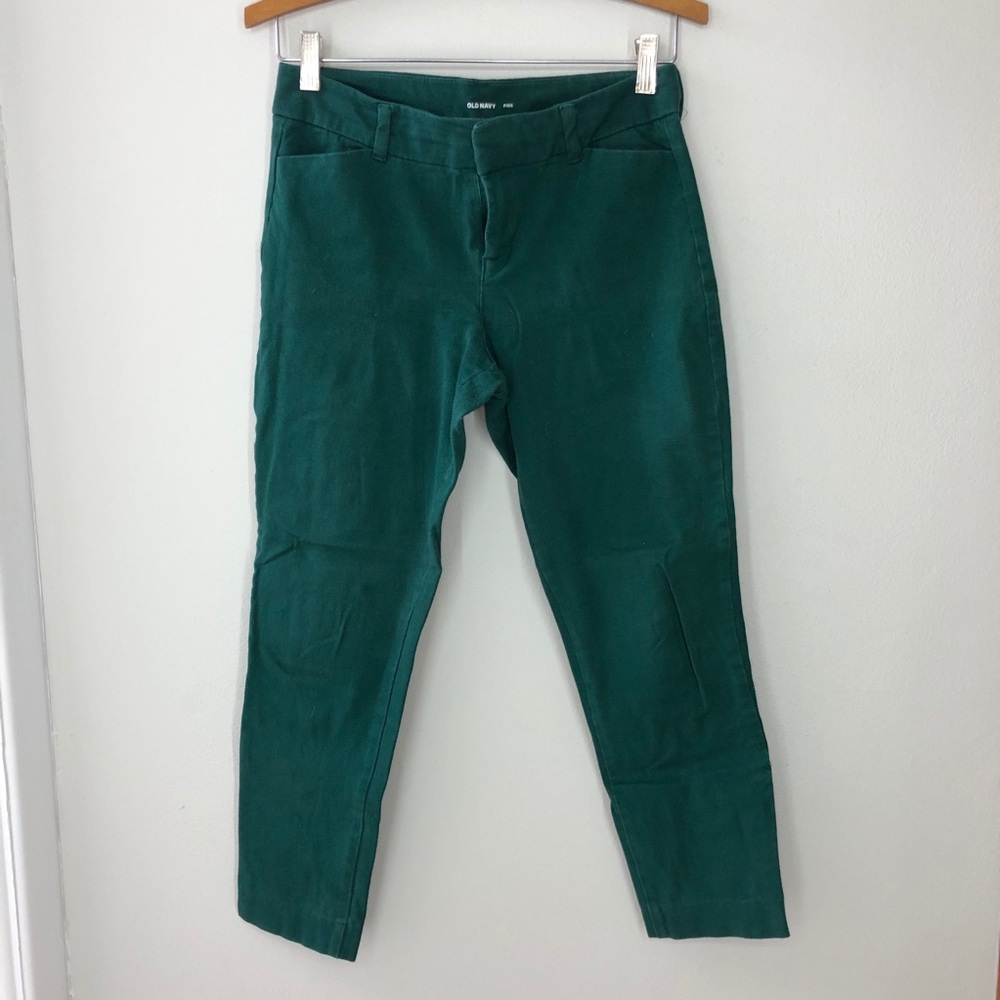 Cropped Green Pants